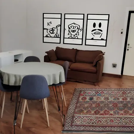 Vfh Eustachi Stylish Apartment *